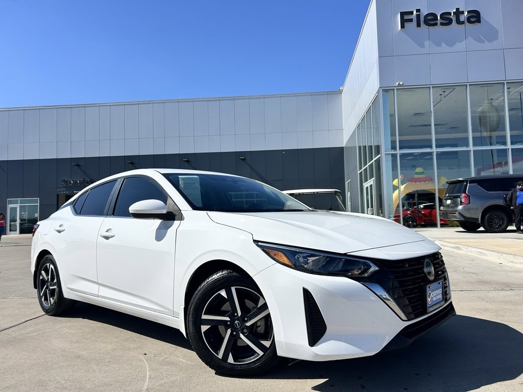 Certified 2024 Nissan Sentra SV image 1