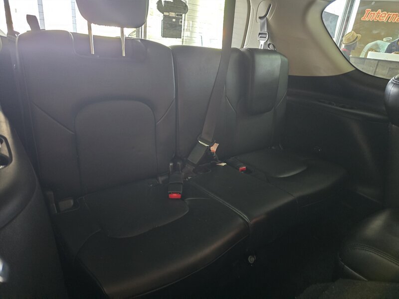 Used 2021 Nissan Armada SL w/ Captain's Chairs Package AWD/4WD image 20