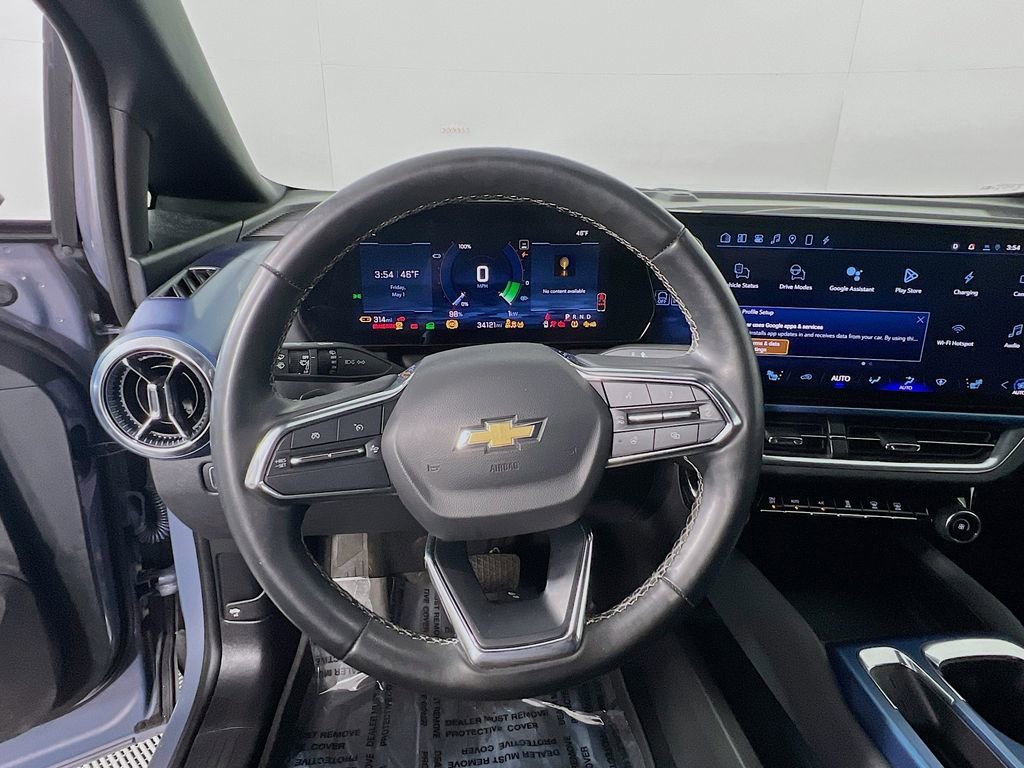 Certified 2024 Chevrolet Equinox EV LT FWD image 10