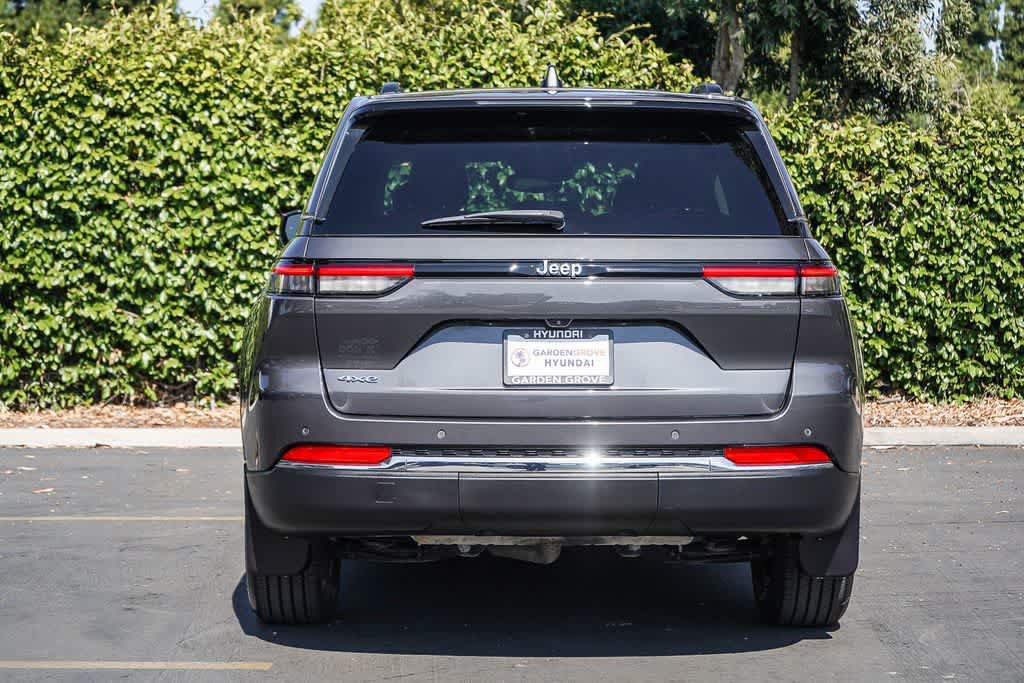 Used 2022 Jeep Grand Cherokee Limited 4xe w/ MOPAR Finishing Package AWD/4WD image 5