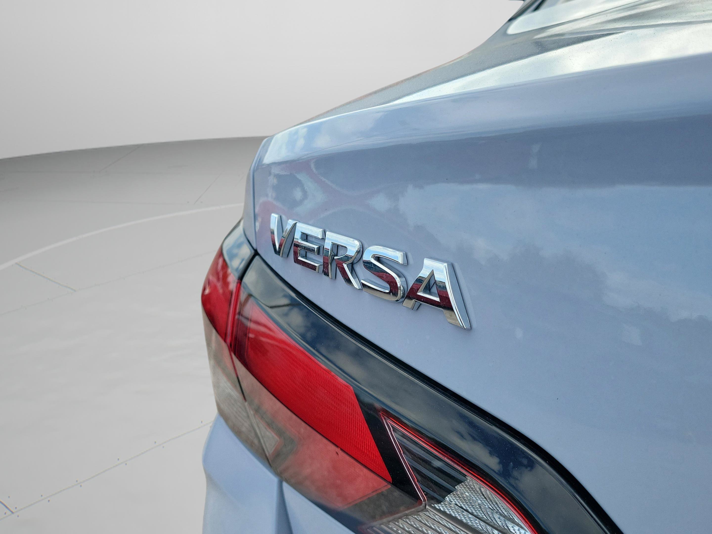 New 2025 Nissan Versa SV w/ Trunk Package FWD image 30
