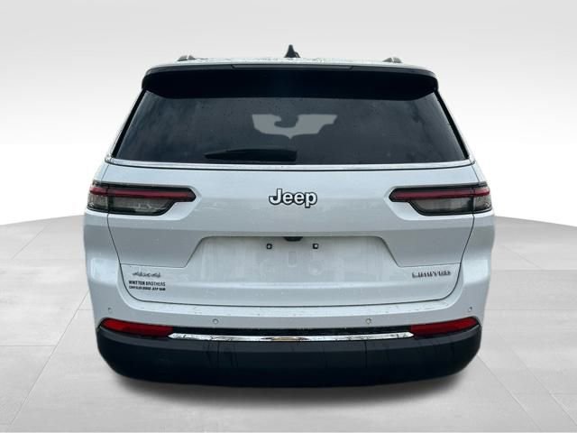 Used 2025 Jeep Grand Cherokee L Limited image 5