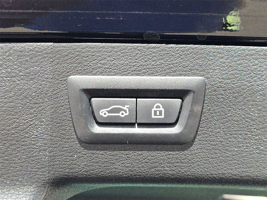 Used 2018 BMW X6 xDrive35i image 17