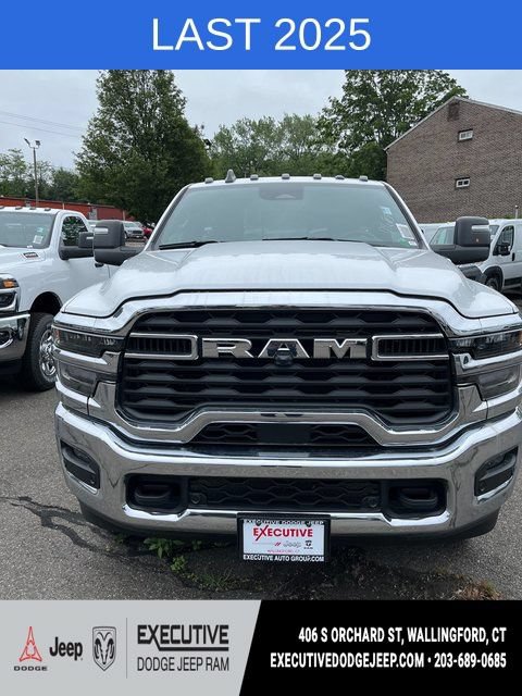 New 2025 RAM 2500 Tradesman AWD/4WD image 4
