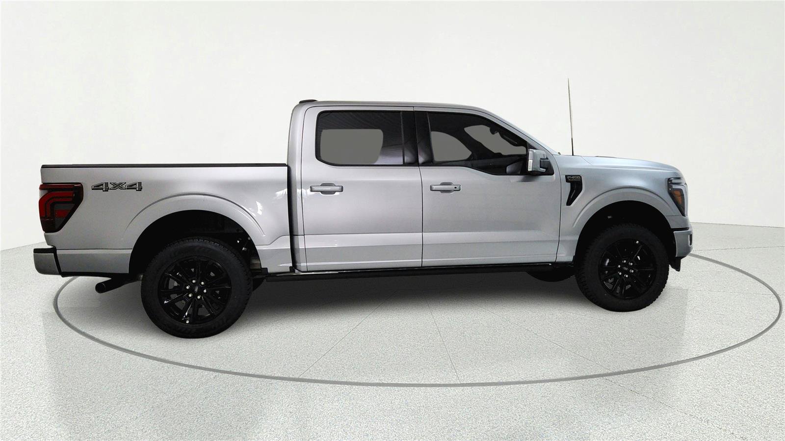 Used 2025 Ford F150 Platinum AWD/4WD image 4