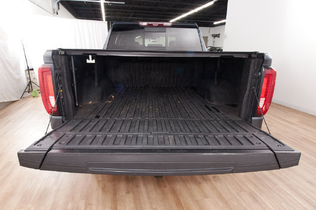 Used 2021 GMC Sierra 1500 Denali w/ Denali Ultimate Package AWD/4WD image 28