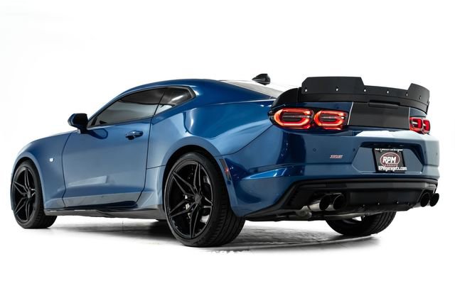 Used 2022 Chevrolet Camaro SS RWD image 12