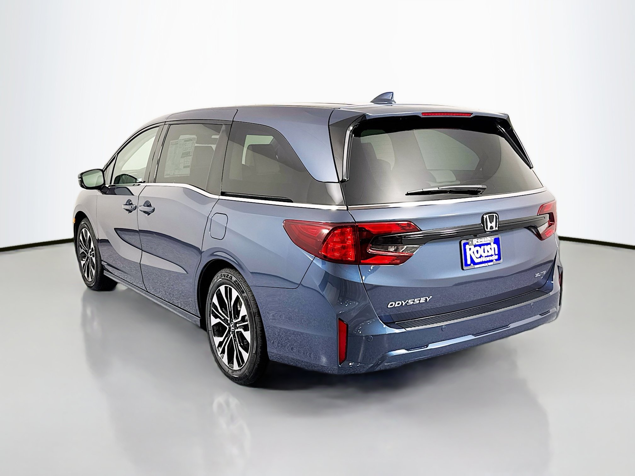 New 2026 Honda Odyssey Elite image 7