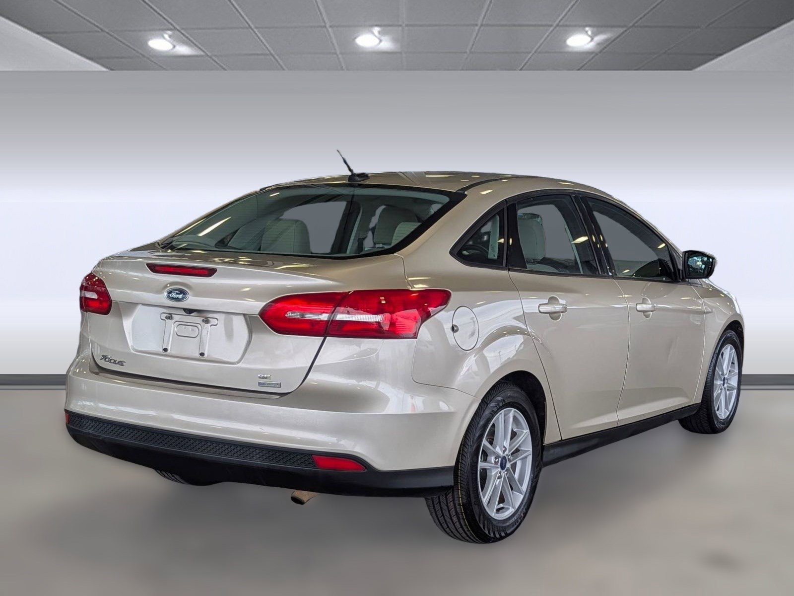 Certified 2018 Ford Focus SE image 8