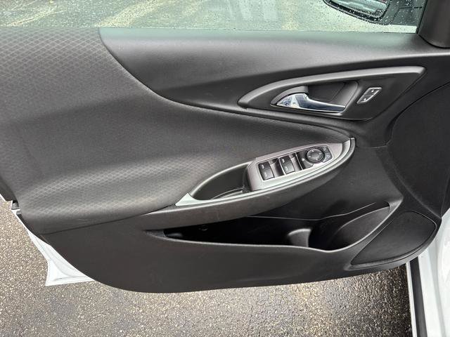 Used 2022 Chevrolet Malibu LT image 10