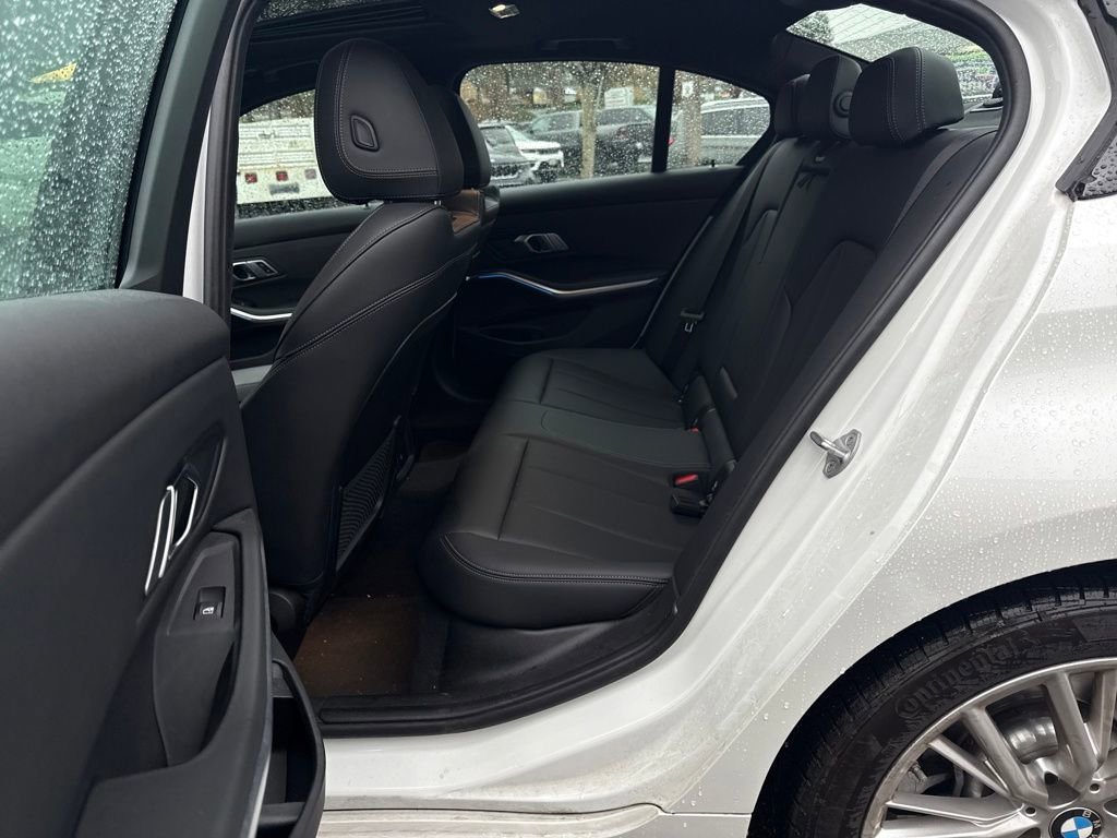 Used 2023 BMW 330i Sedan image 16