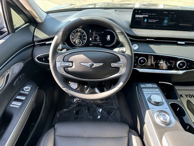 Used 2024 Genesis GV70 2.5T w/ Select Package image 17