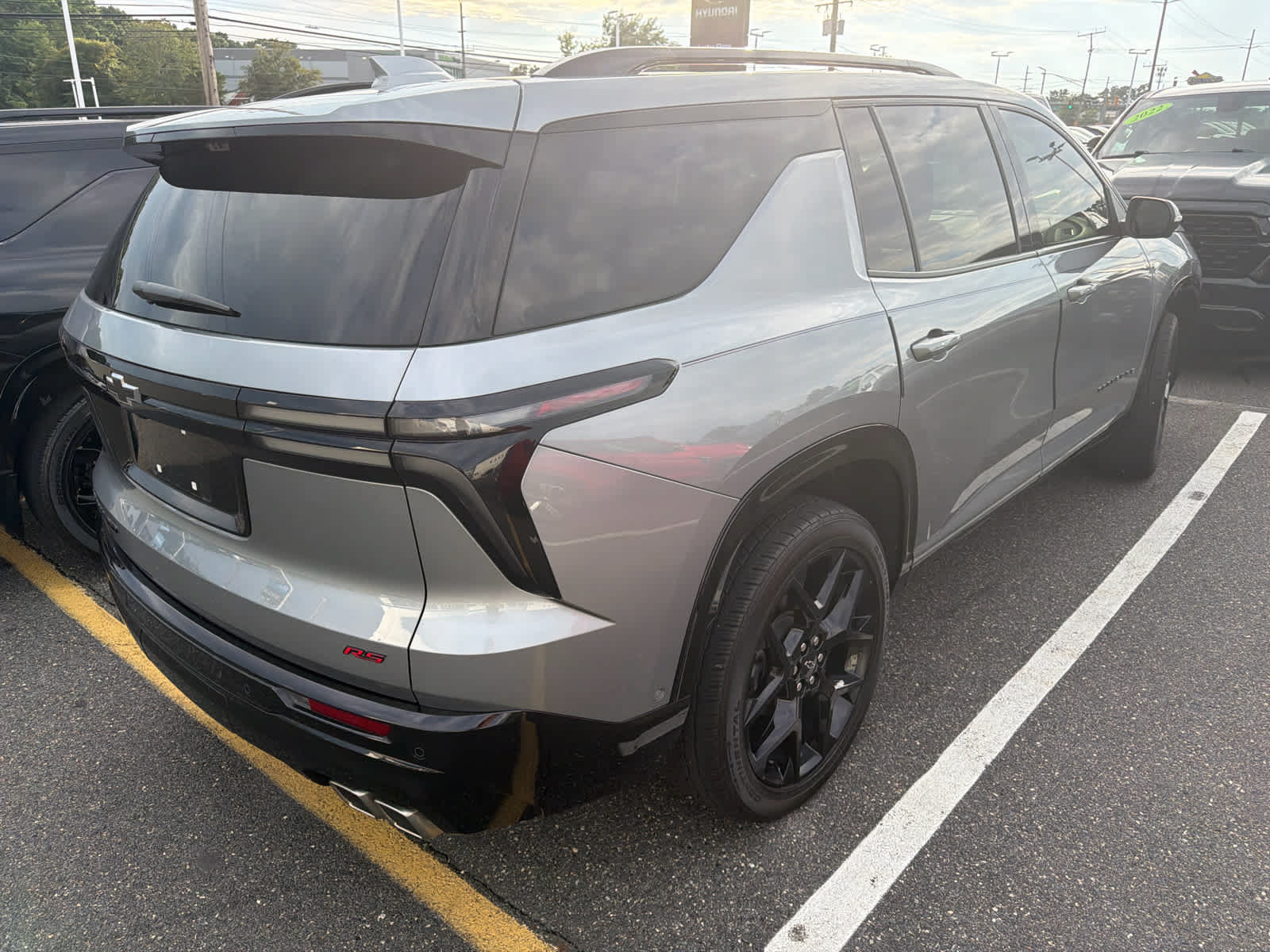 Certified 2024 Chevrolet Traverse RS w/ LPO, Floor Liner Package AWD/4WD image 3