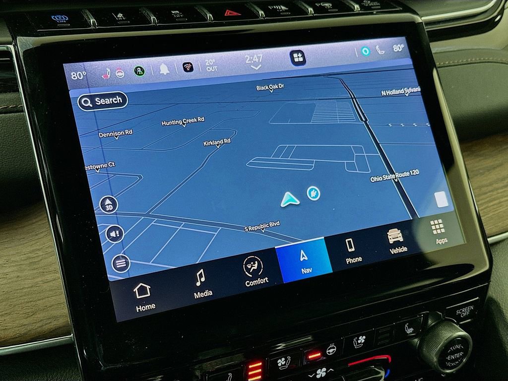 Used 2022 Jeep Grand Cherokee Summit w/ Luxury Tech Group V image 17