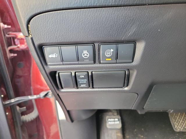 Used 2023 Nissan Armada Platinum w/ Captain's Chairs Package RWD image 24
