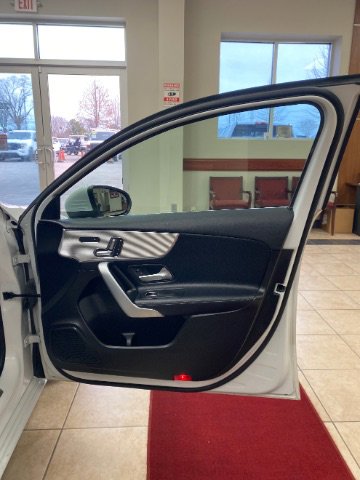 Used 2020 Mercedes-Benz A 220 4MATIC w/ Premium Package image 11