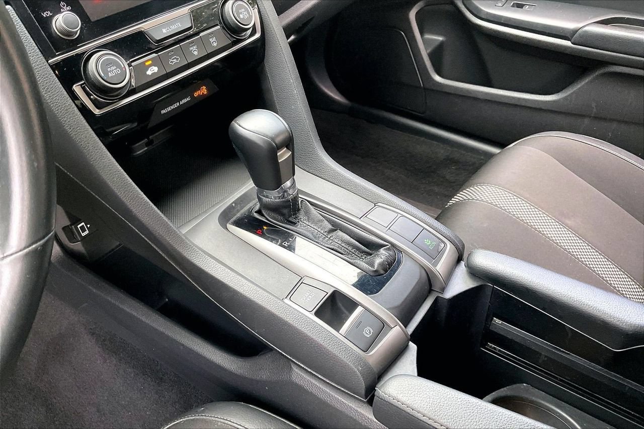 Used 2021 Honda Civic Sport image 28