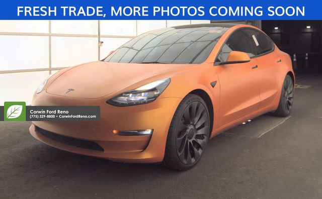 Used 2023 Tesla Model 3 Performance image 3