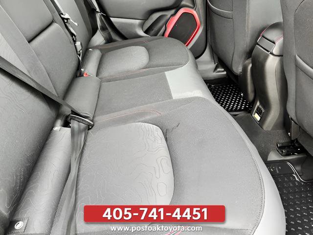 Used 2016 Jeep Renegade Trailhawk AWD/4WD image 22