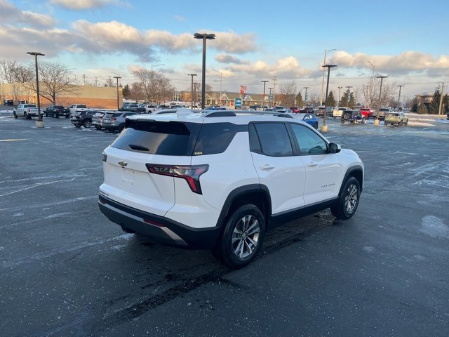 Used 2025 Chevrolet Equinox LT image 5