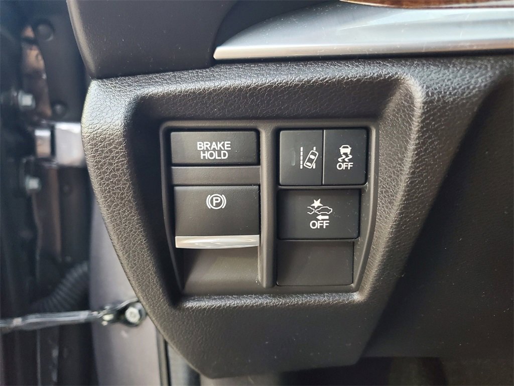 Used 2020 Acura MDX FWD image 24