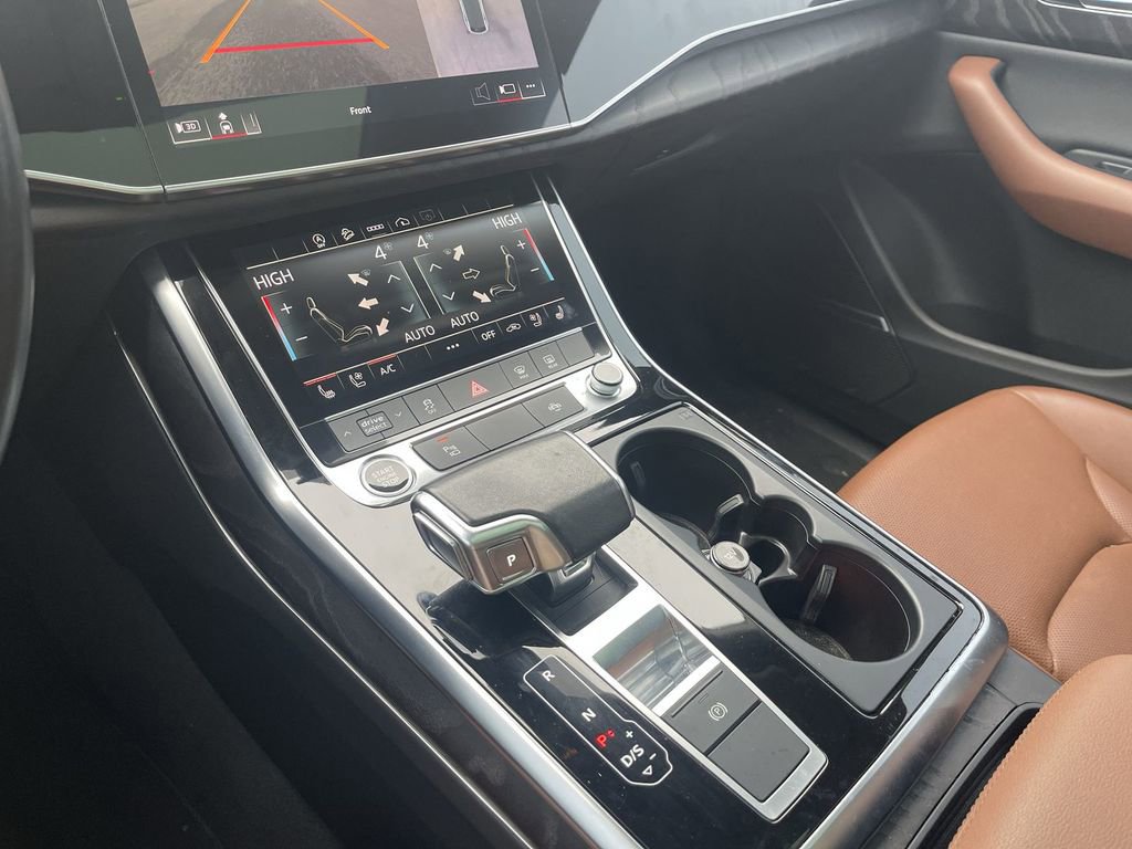 Used 2022 Audi Q8 Premium Plus image 32