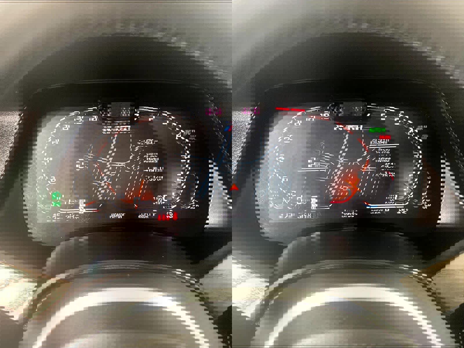 Used 2021 BMW X5 M50i w/ Executive Package image 25