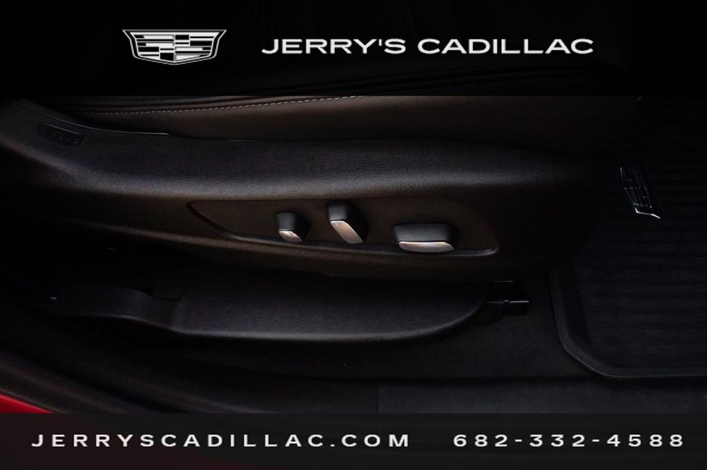 Certified 2025 Cadillac XT6 Sport w/ Platinum Package AWD/4WD image 26