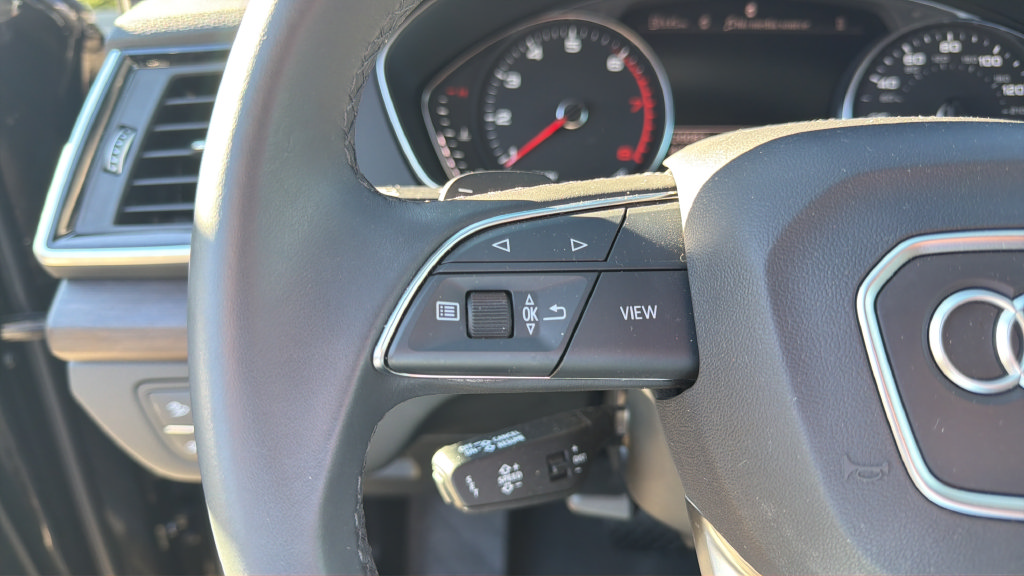 Used 2024 Audi Q5 2.0T Premium w/ Convenience Package AWD/4WD image 24
