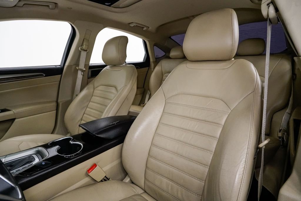 Used 2014 Ford Fusion SE w/ Equipment Group 502A image 9