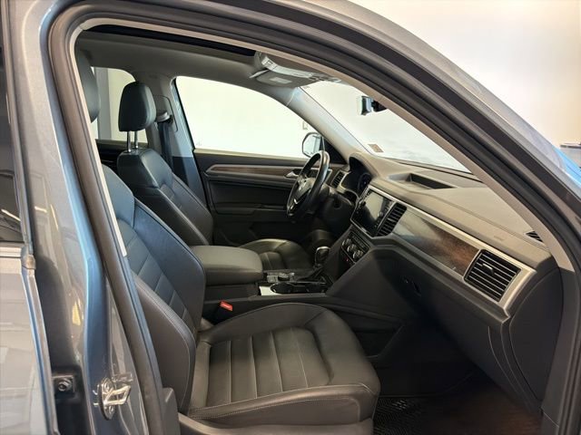 Used 2019 Volkswagen Atlas SEL Premium image 37