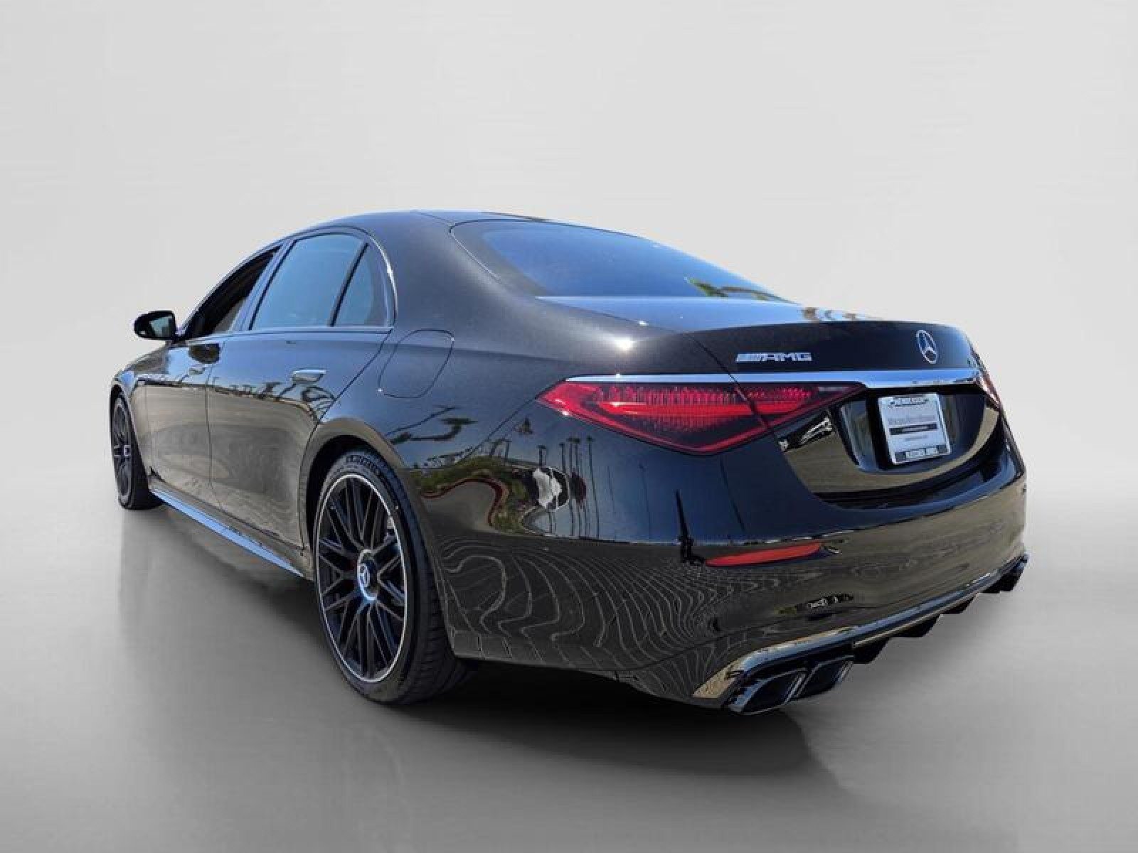 New 2026 Mercedes-Benz S 63 AMG S image 3