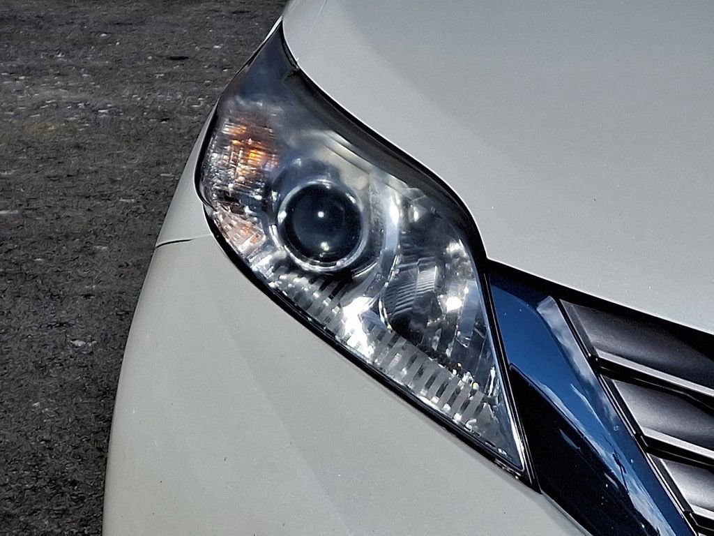 Used 2017 Toyota Sienna XLE Premium image 9