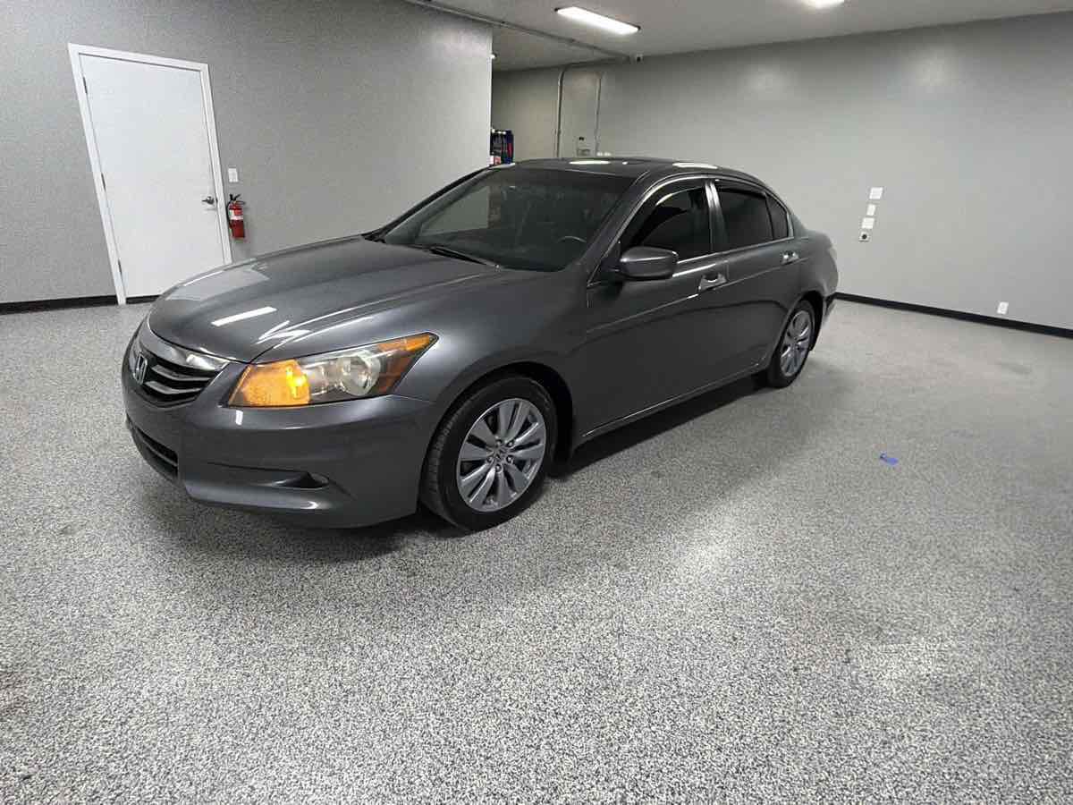 Used 2011 Honda Accord EX image 7