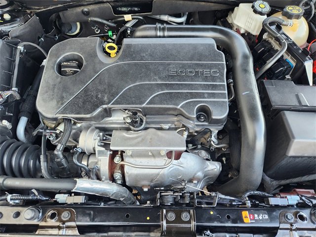 Used 2023 Chevrolet Malibu LT FWD image 31