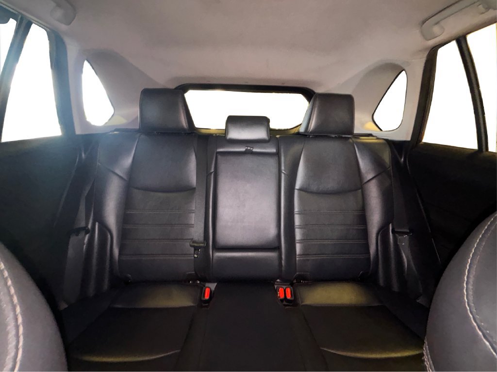 Used 2019 Toyota RAV4 XLE Premium FWD image 24