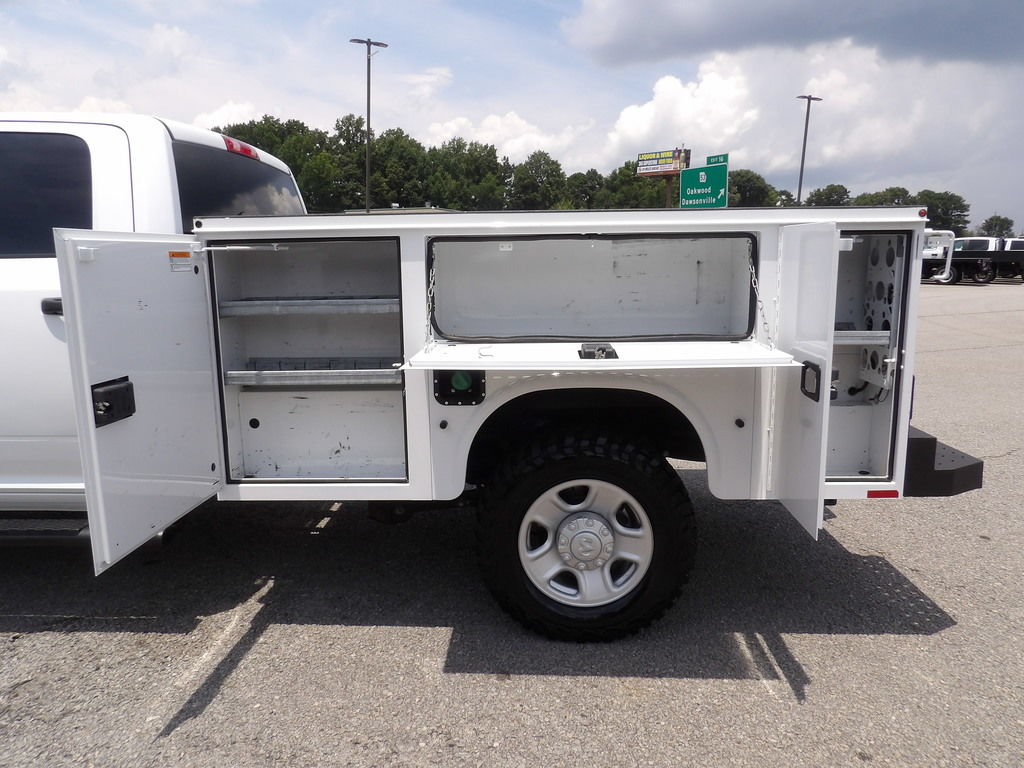 Used 2024 RAM 2500 Tradesman w/ Snow Chief Group AWD/4WD image 47