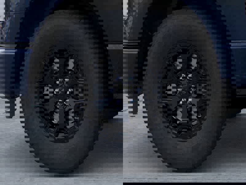 New 2025 Ford F150 Lightning XLT image 19