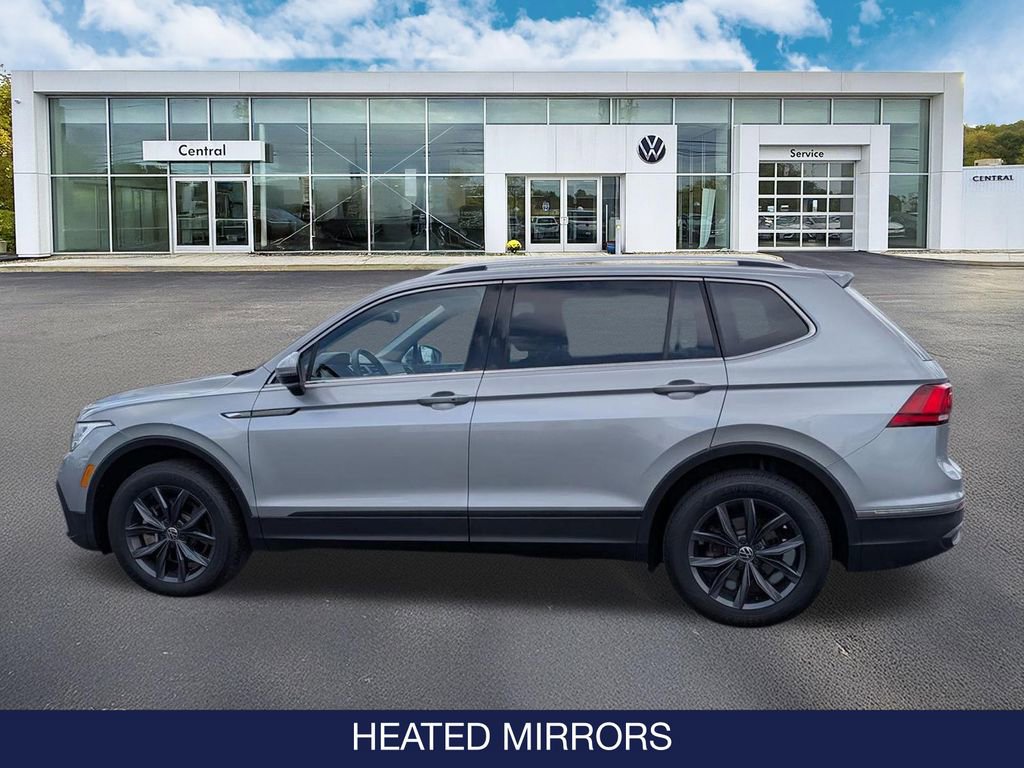 Used 2023 Volkswagen Tiguan SE image 5