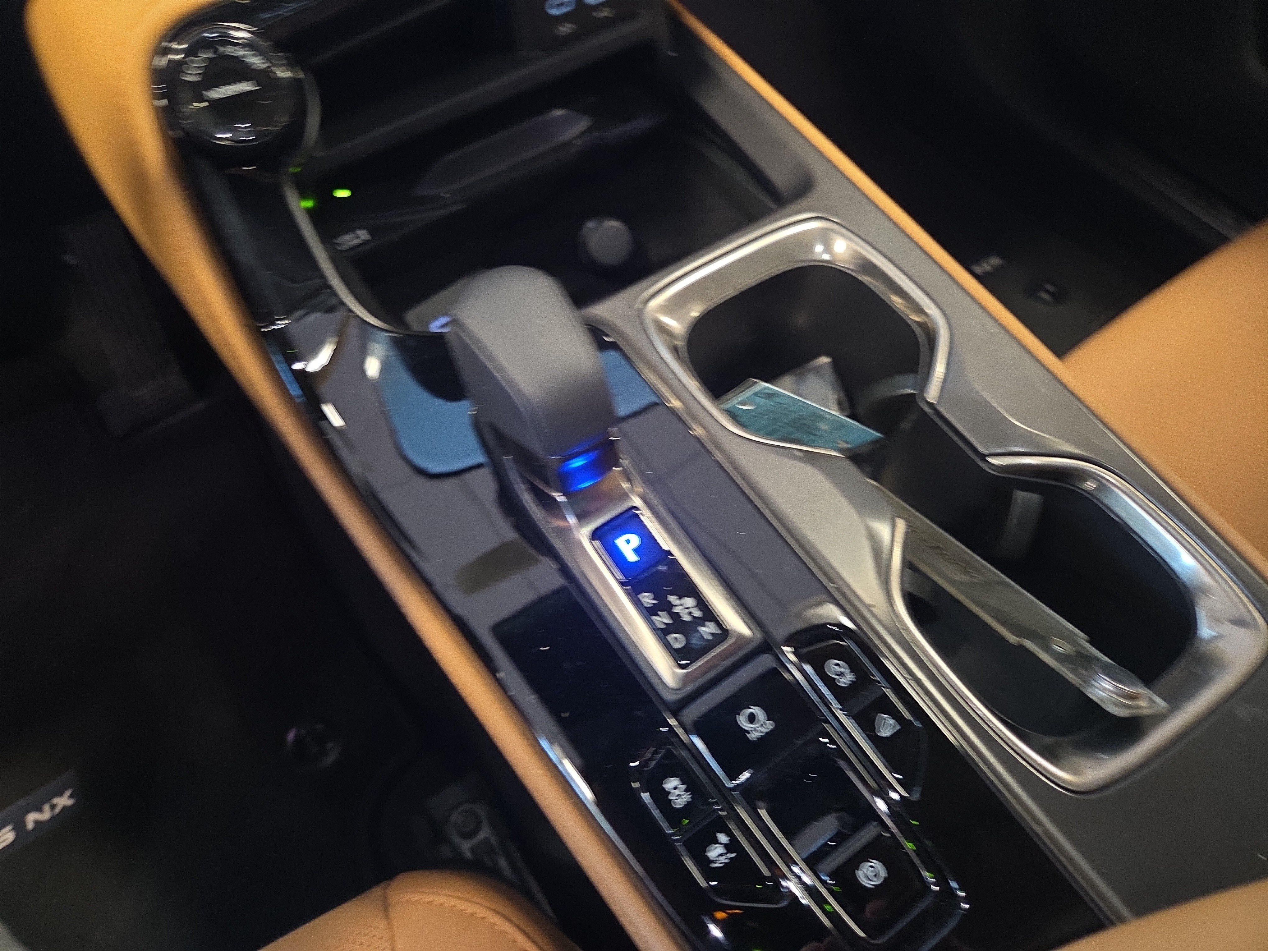 Certified 2025 Lexus NX 350 AWD w/ Accessory Package (2T) image 27