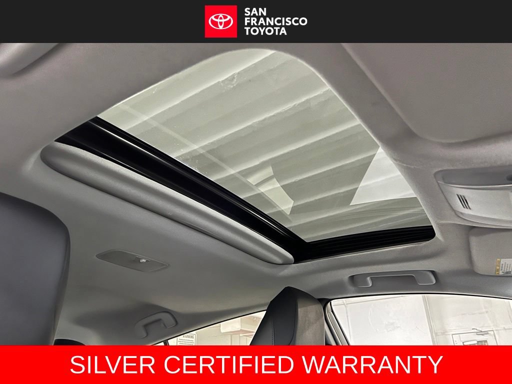 Certified 2016 Toyota Prius Four w/ Advanced Technology Package FWD image 21