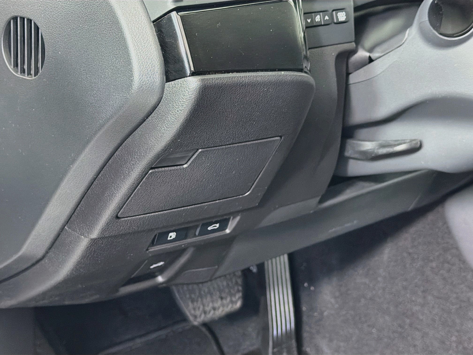 Used 2024 Lexus ES 350 w/ Accessory Package (Z1) FWD image 17