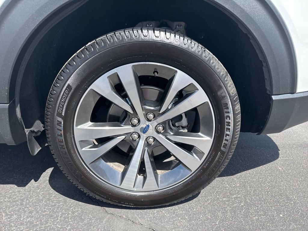Used 2020 Ford Explorer Platinum AWD/4WD image 9