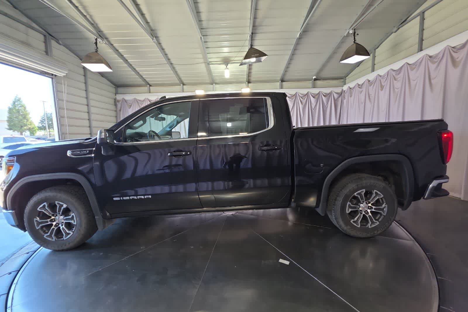 Used 2019 GMC Sierra 1500 SLE w/ SLE Value Package RWD image 6