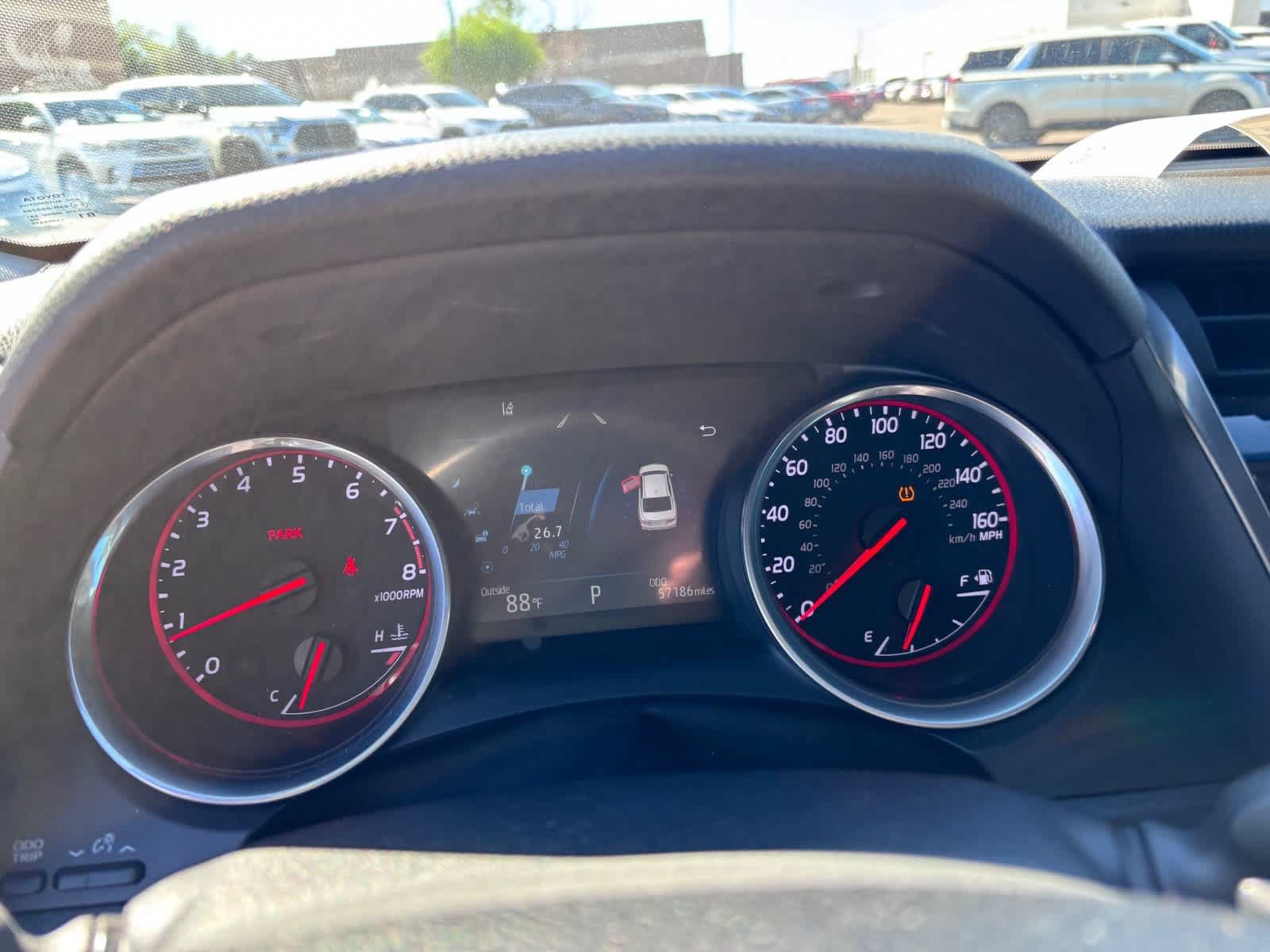 Used 2018 Toyota Camry XSE FWD image 16