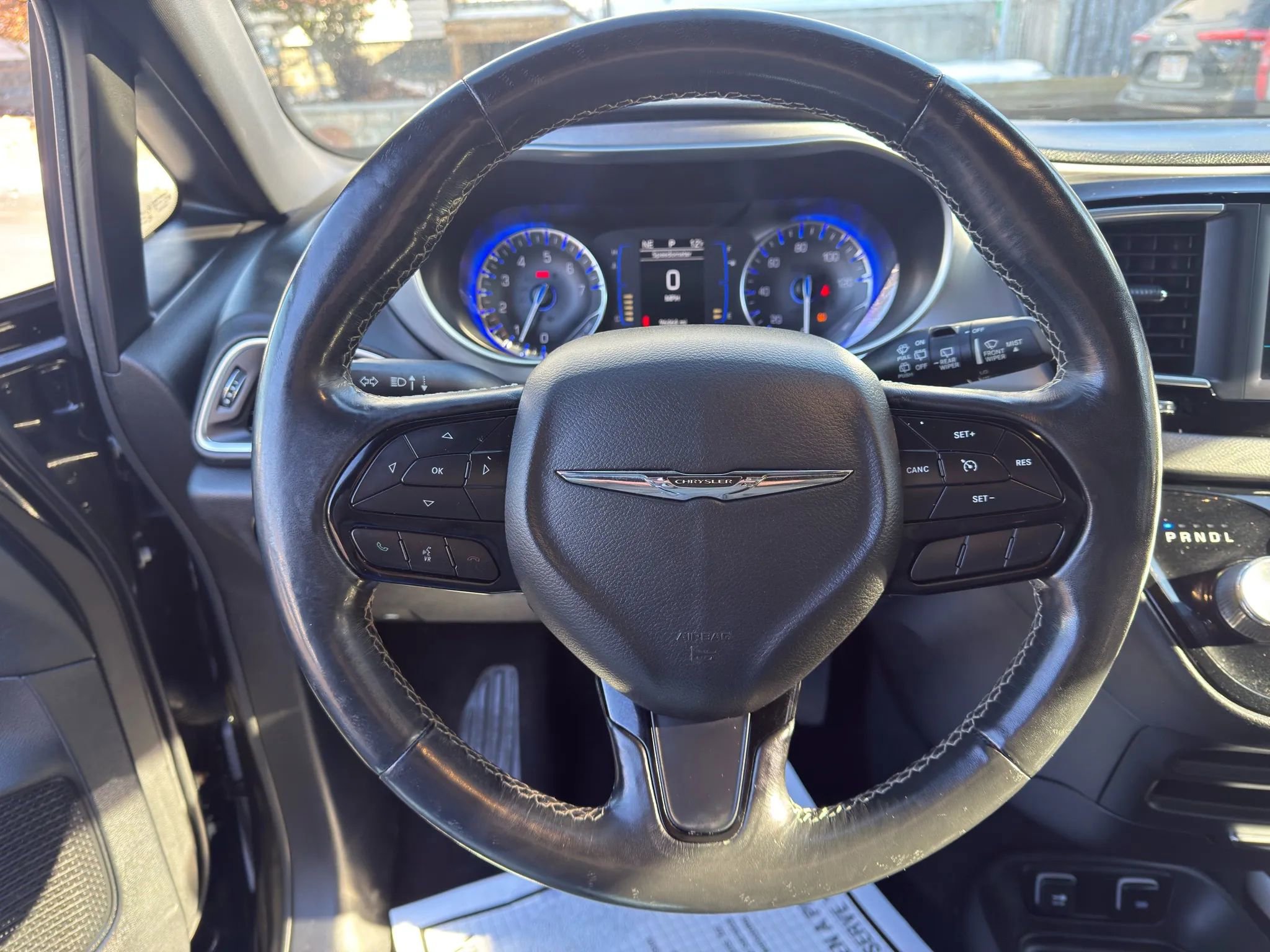 Used 2019 Chrysler Pacifica Touring-L w/ S Appearance Package image 25