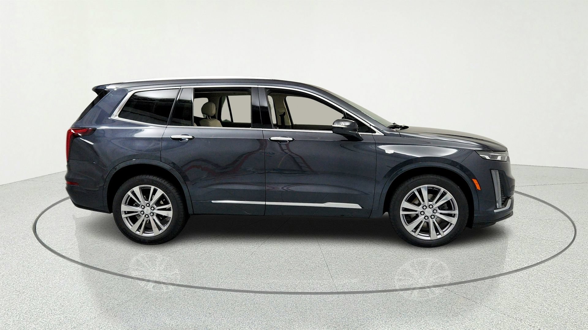 Certified 2023 Cadillac XT6 Premium Luxury w/ LPO, Floor Liner Package AWD/4WD image 6