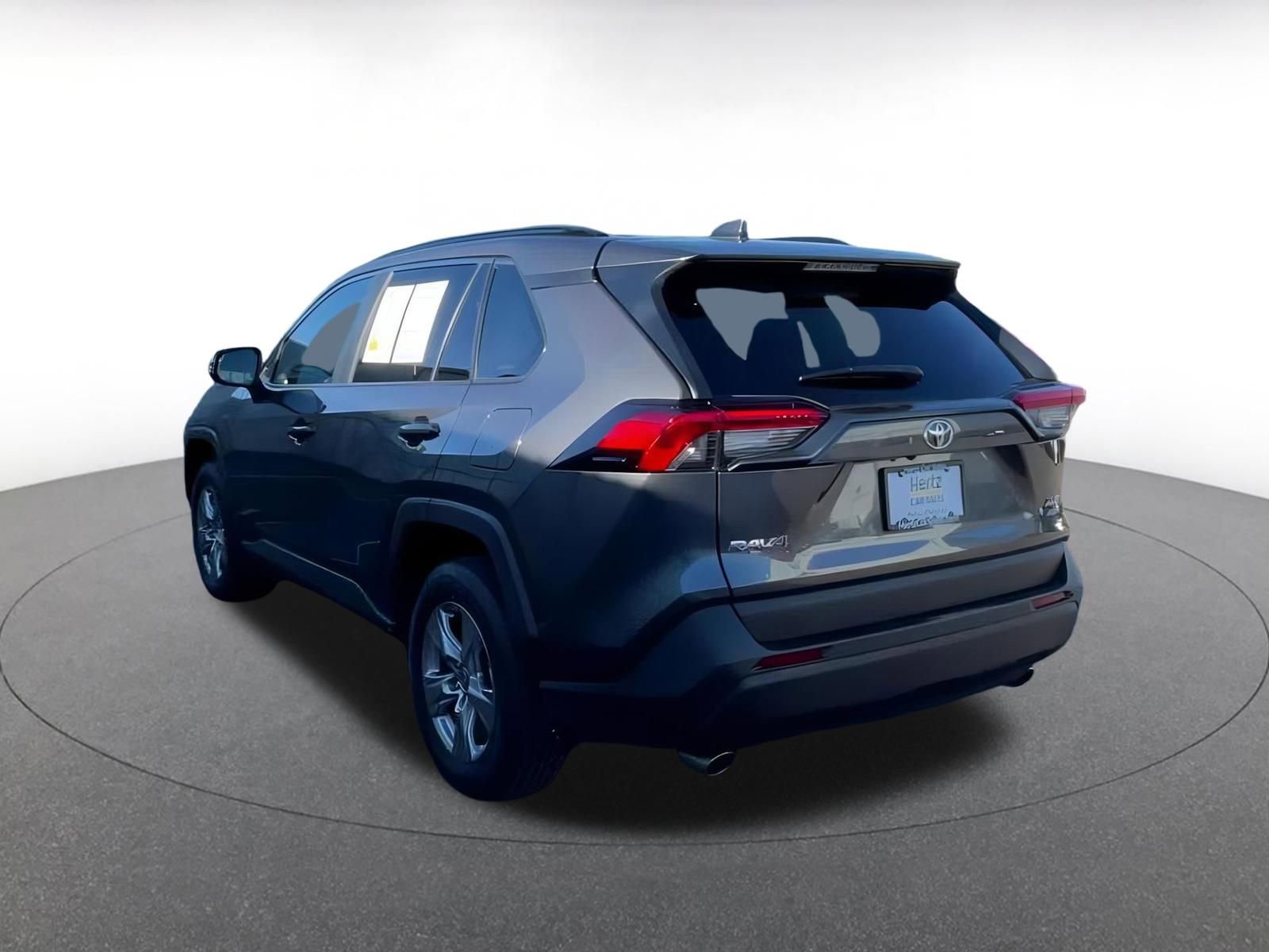 Used 2025 Toyota RAV4 XLE image 11