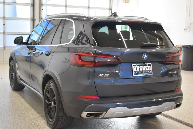 Used 2021 BMW X5 xDrive40i w/ Premium Package AWD/4WD image 10
