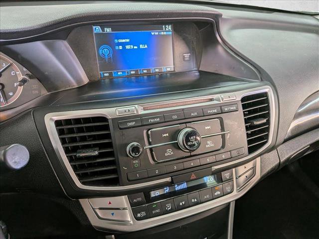 Used 2015 Honda Accord Sport image 19